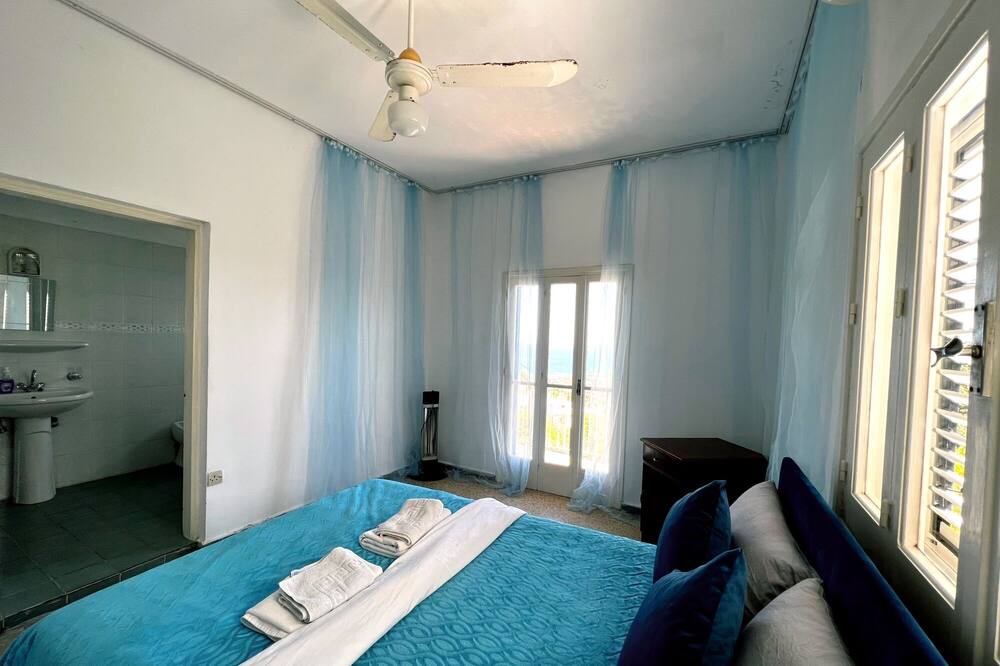 Photo of Bedroom in Kyrenia District