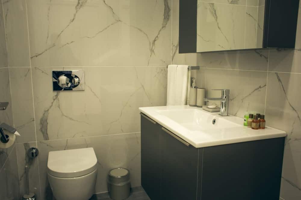 Photo of Bathroom in Trikomo