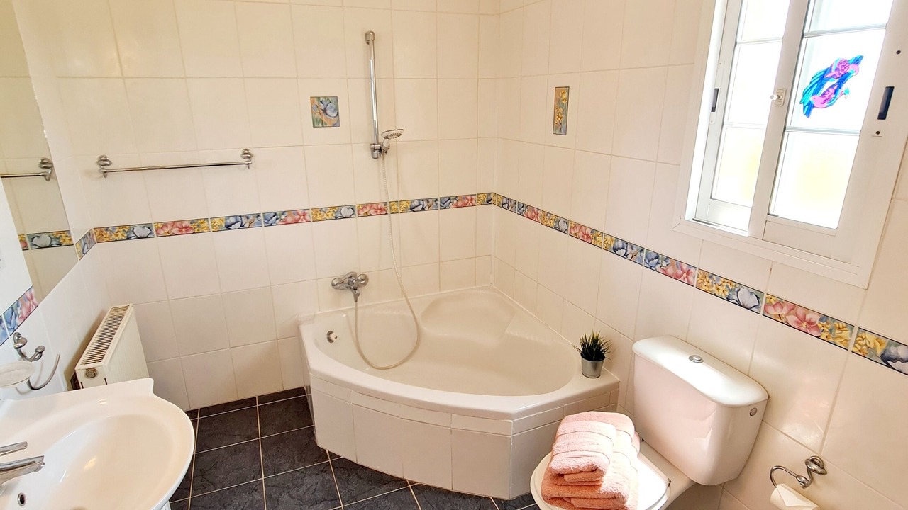 Photo of Bathroom in Tala