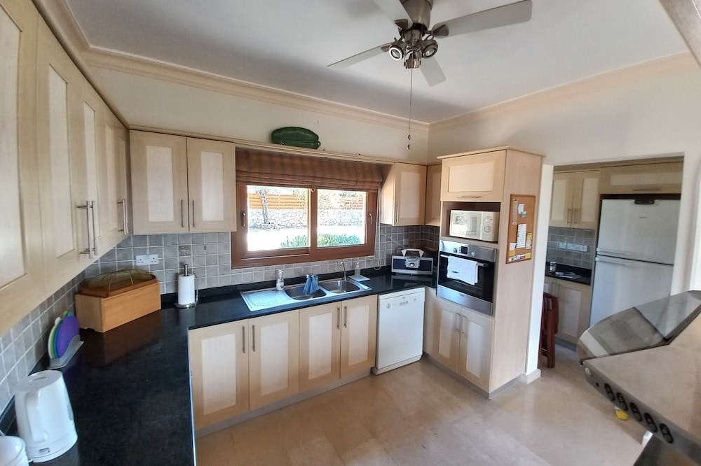 Photo of Kitchen in Esentepe