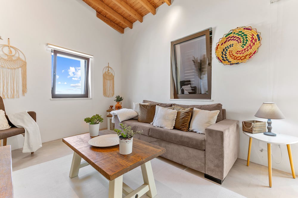 Photo of Livingroom in Emba