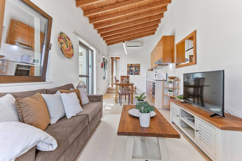 Photo of Livingroom in Emba