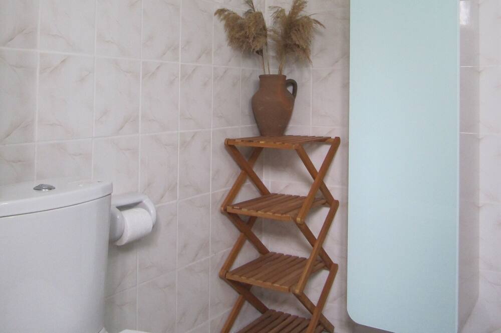 Photo of Bathroom in Karavas