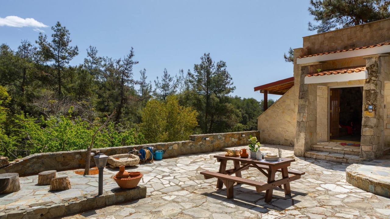 Photo of Others in Platres