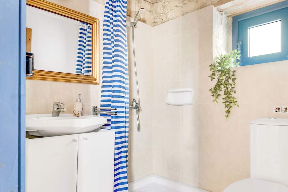 Photo of Bathroom in Arsos