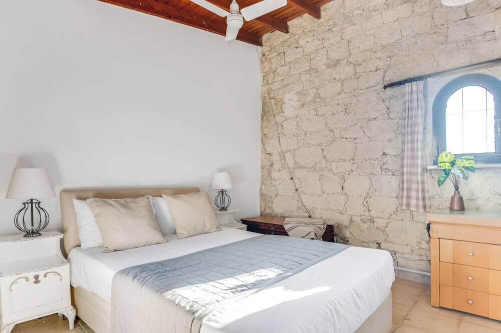 Photo of Bedroom in Arsos
