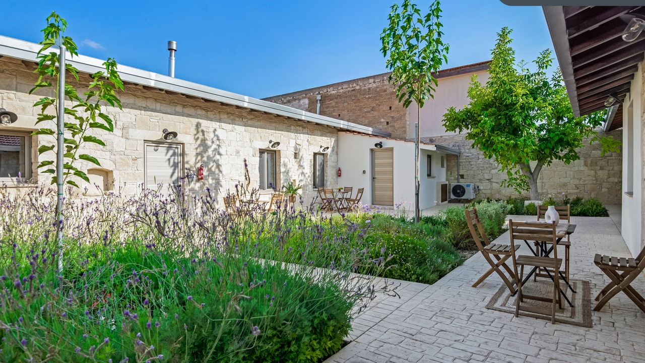 Photo of Patio Balcony in Vasa Koilaniou