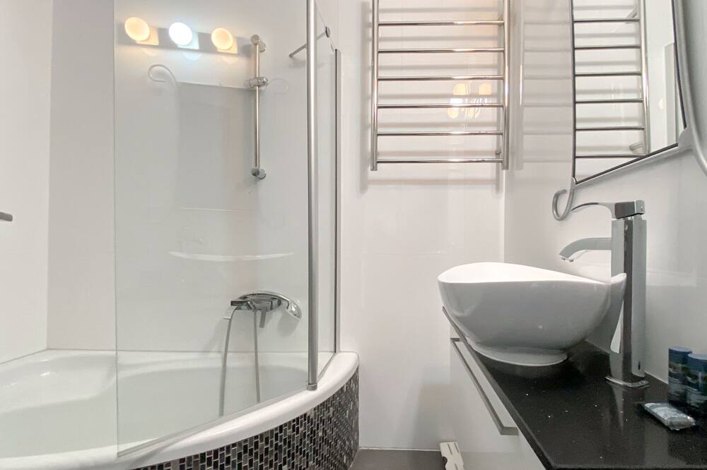 Photo of Bathroom in Strovolos