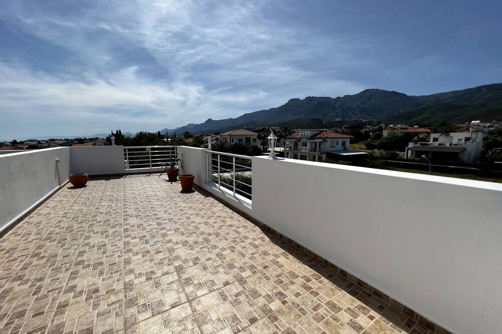 Photo of Outdoor in Karavas