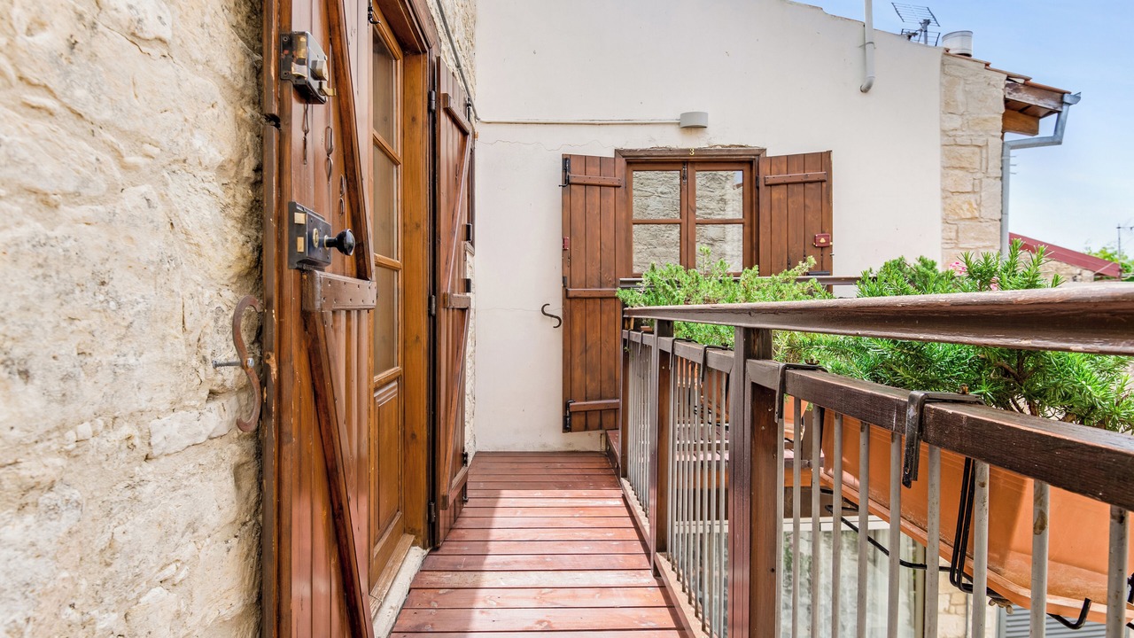 Photo of Patio Balcony in Arsos