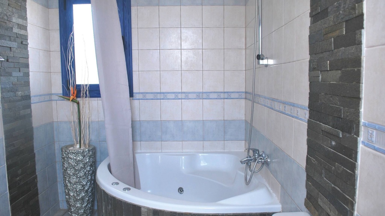 Photo of Bathroom in Kissonerga