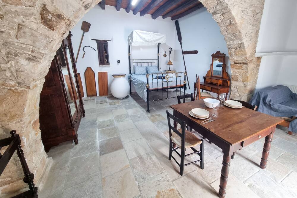 Photo of Bedroom in Skarinou
