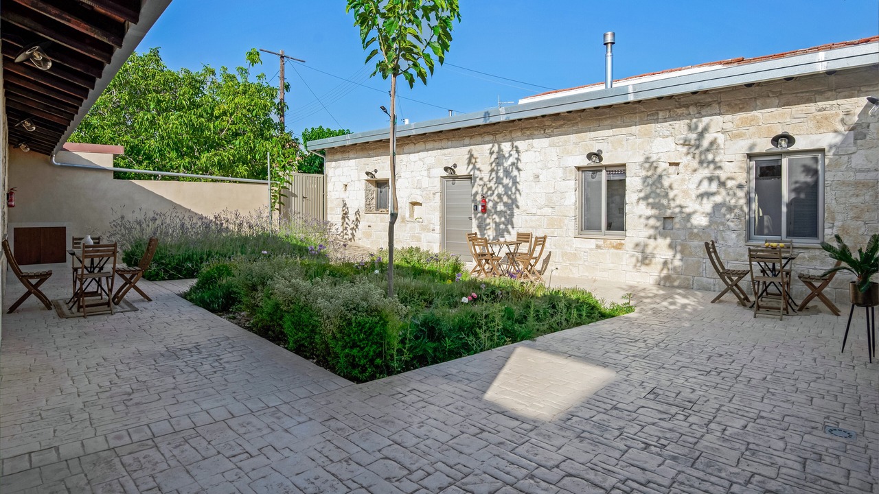 Photo of Patio Balcony in Vasa Koilaniou