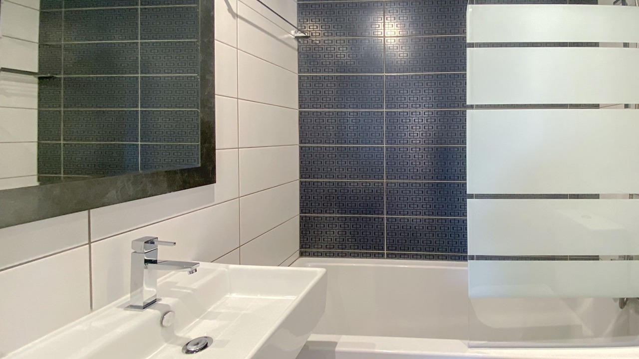 Photo of Bathroom in Aglantzia