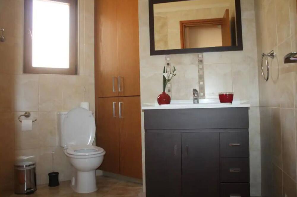 Photo of Bathroom in Simou
