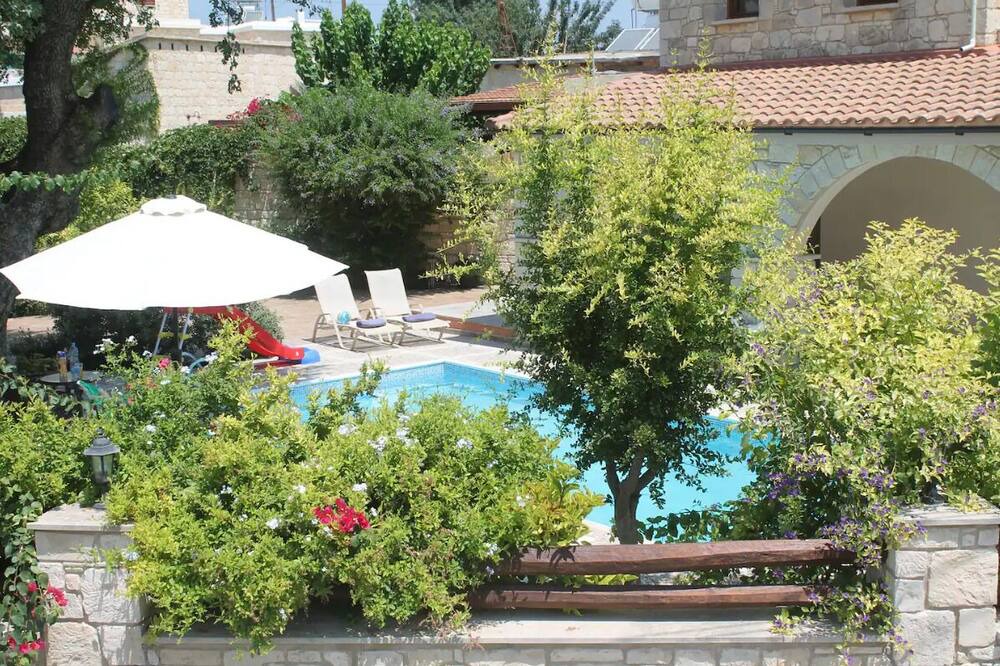 Photo of Outdoor in Simou