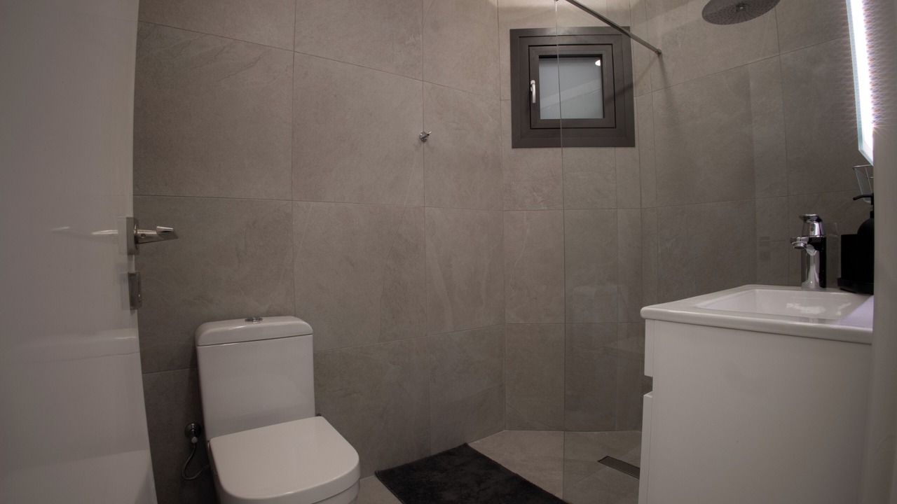 Photo of Bathroom in Skala