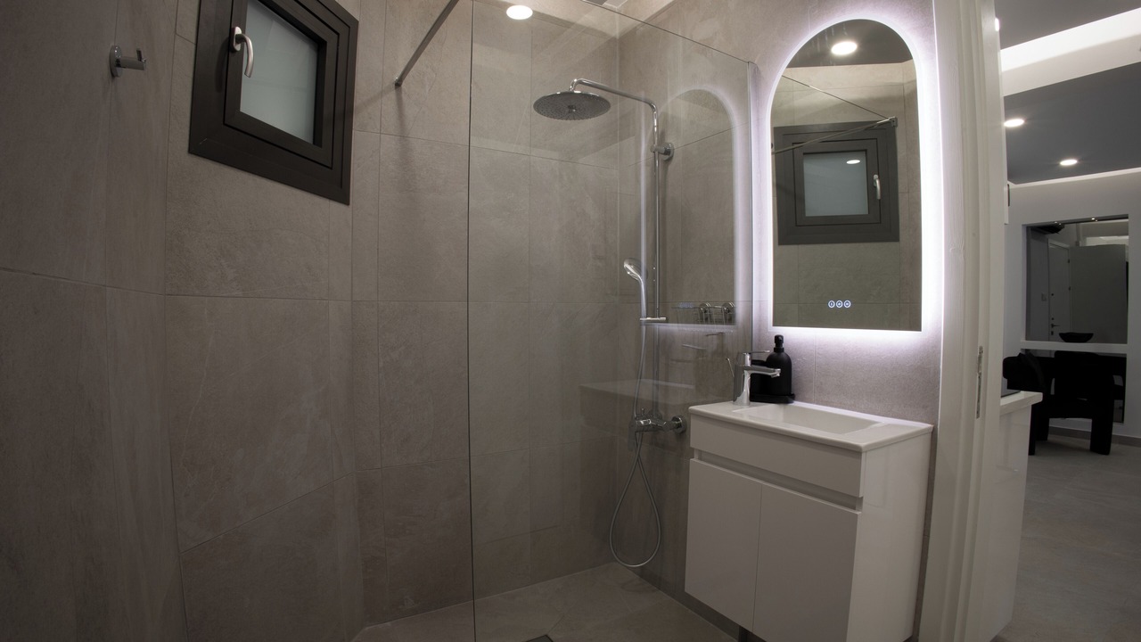Photo of Bathroom in Skala