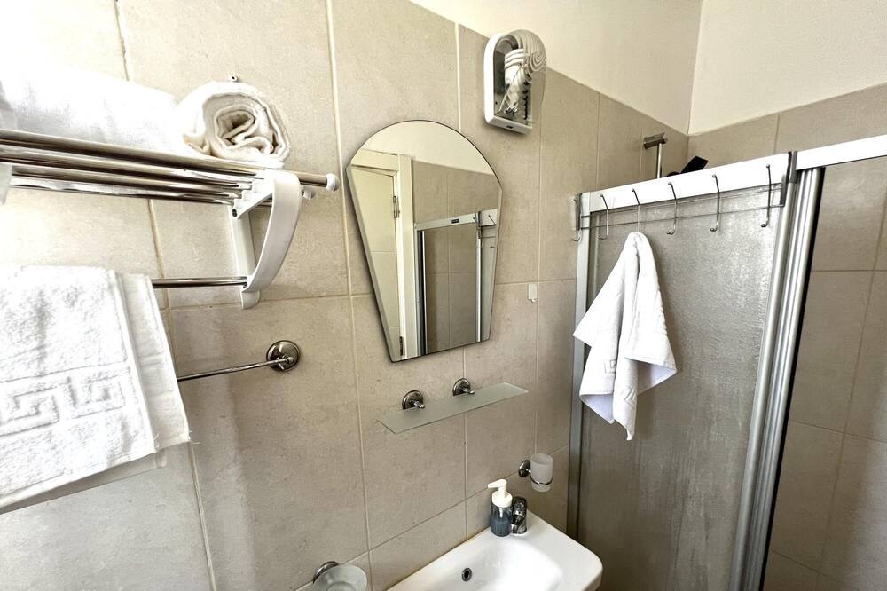 Photo of Bathroom in Kyrenia