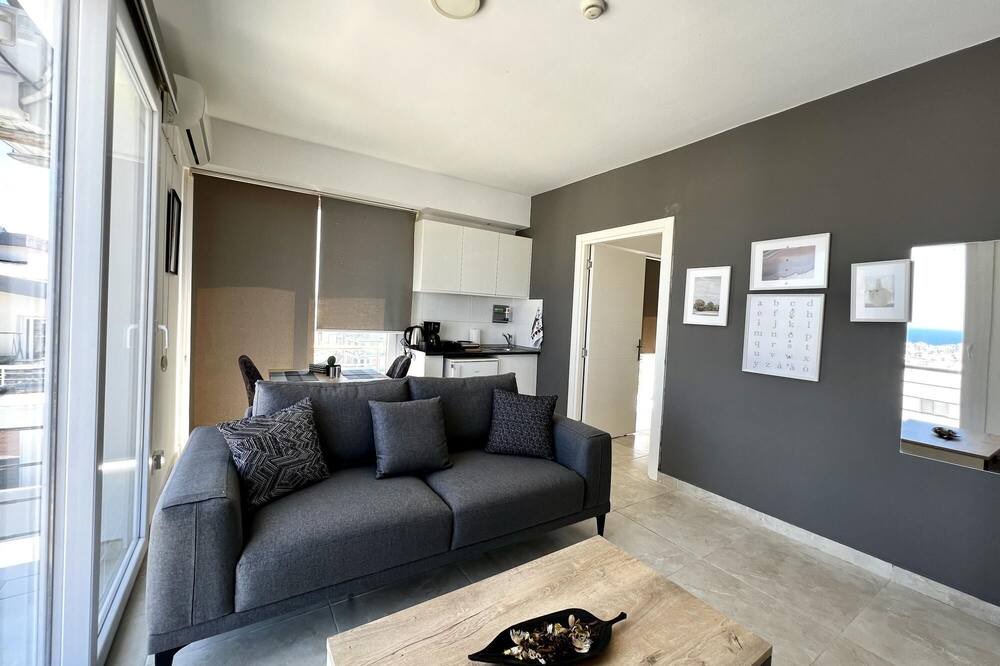 Photo of Livingroom in Kyrenia