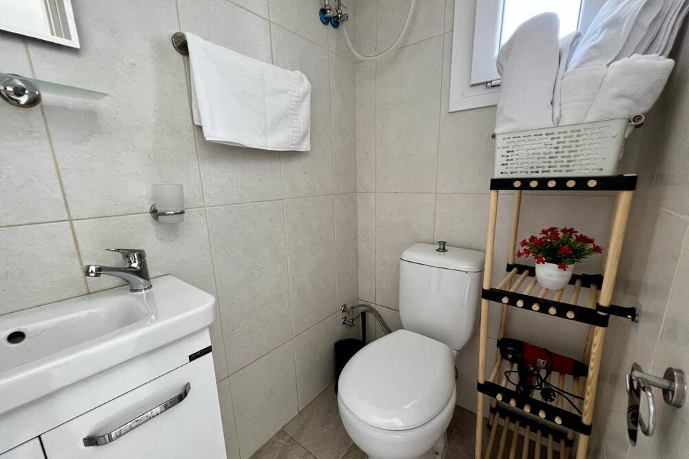 Photo of Bathroom in Kyrenia