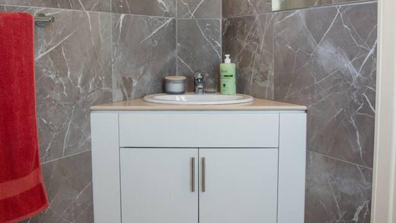 Photo of Bathroom in Meneou