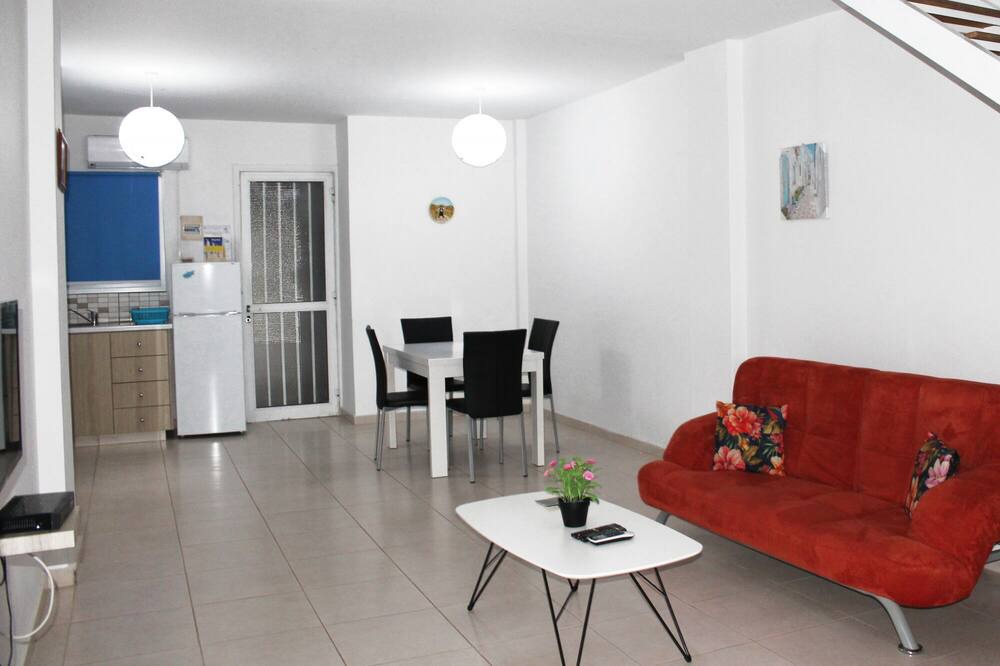 Photo of Livingroom in Larnaca