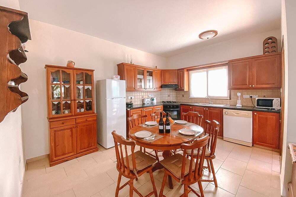 Photo of Kitchen in Prodromi