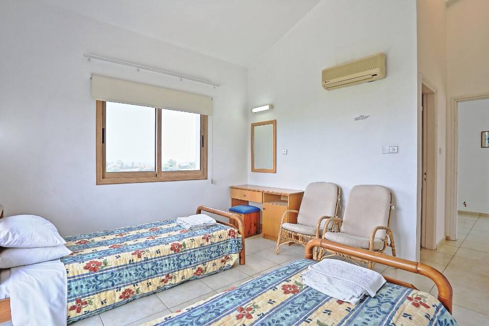 Photo of Bedroom in Latchi