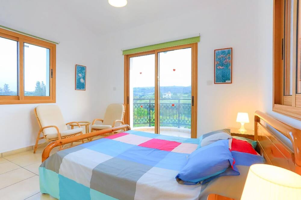 Photo of Bedroom in Latchi