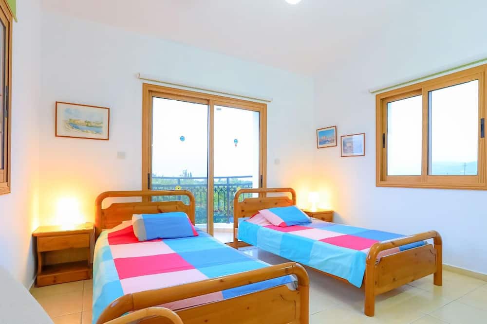 Photo of Bedroom in Latchi