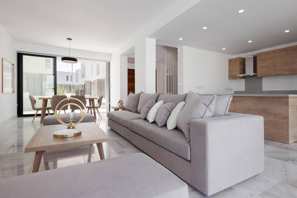 Photo of Livingroom in Emba