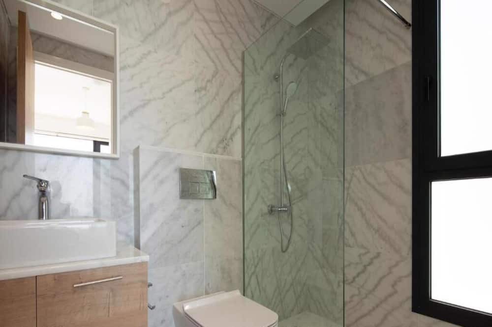 Photo of Bathroom in Emba