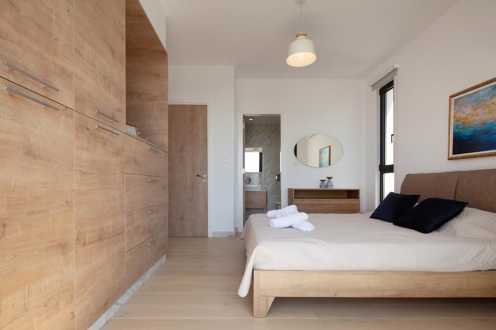 Photo of Bedroom in Emba