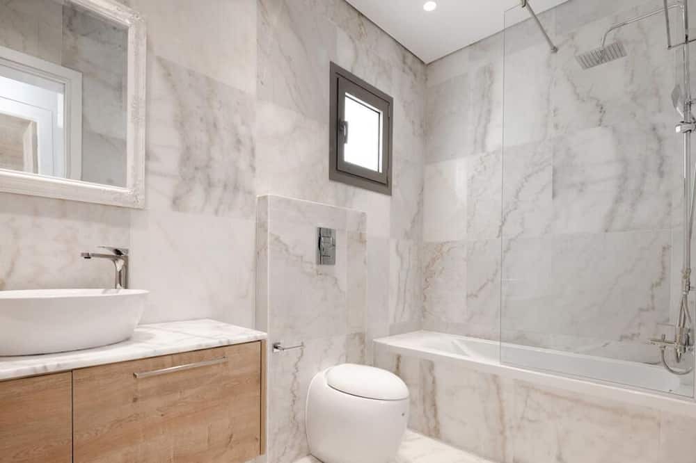 Photo of Bathroom in Emba