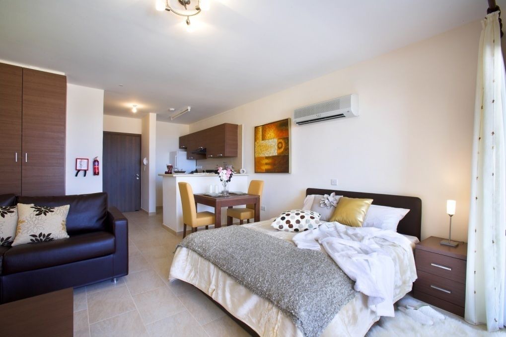 Photo of Bedroom in Peyia Town
