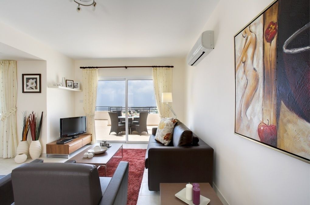 Photo of Bedroom in Peyia Town