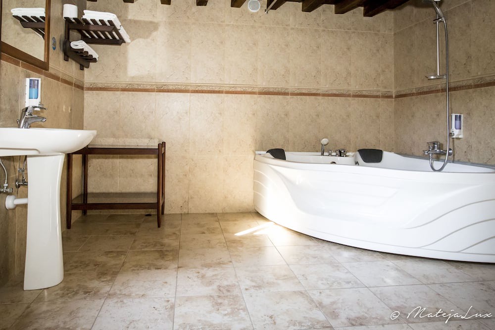 Photo of Bathroom in Potamitissa