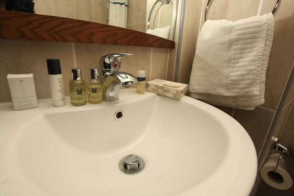 Photo of Bathroom in Tersefanou