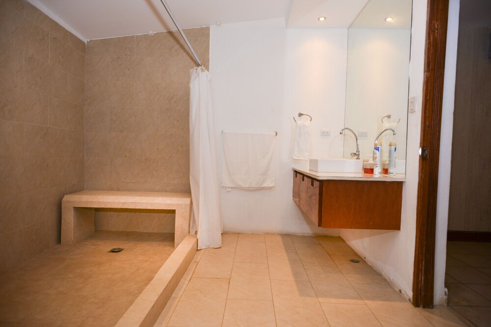 Photo of Bathroom in Pochomil