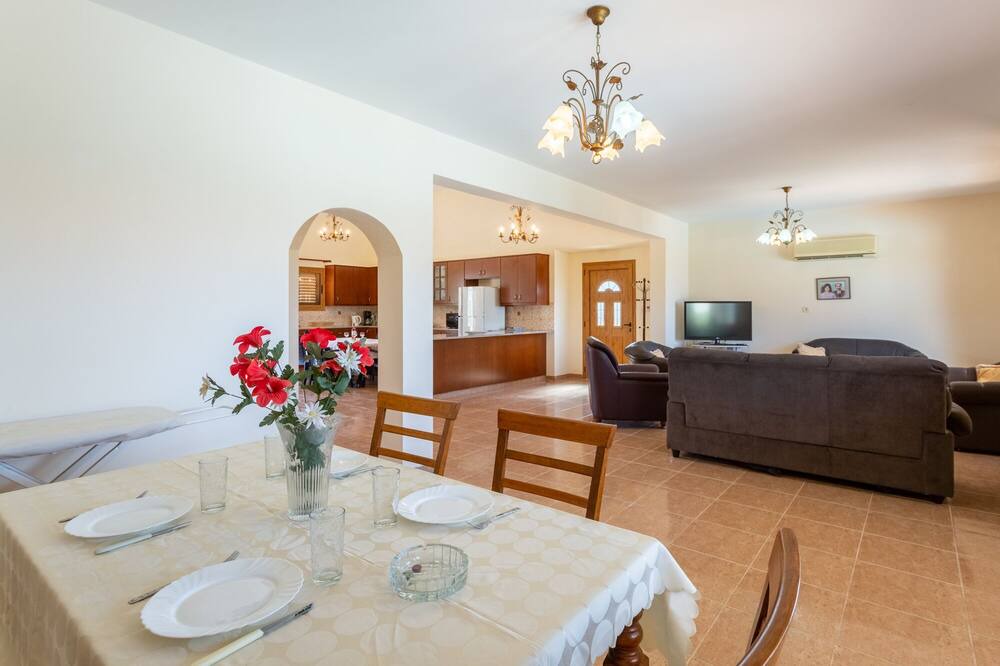 Photo of Kitchen in Polis