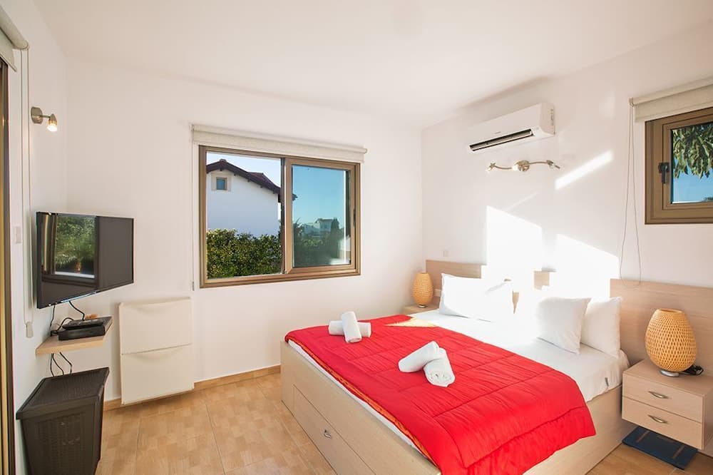 Photo of Bedroom in Ayia Thekla