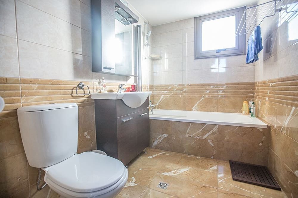 Photo of Bathroom in Ayia Thekla