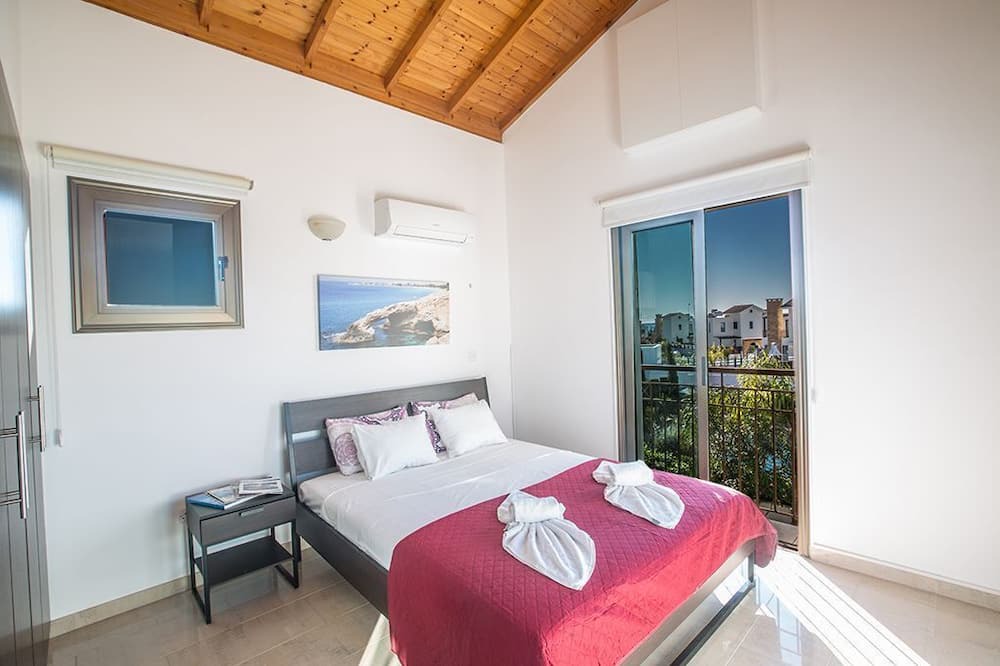 Photo of Bedroom in Ayia Thekla