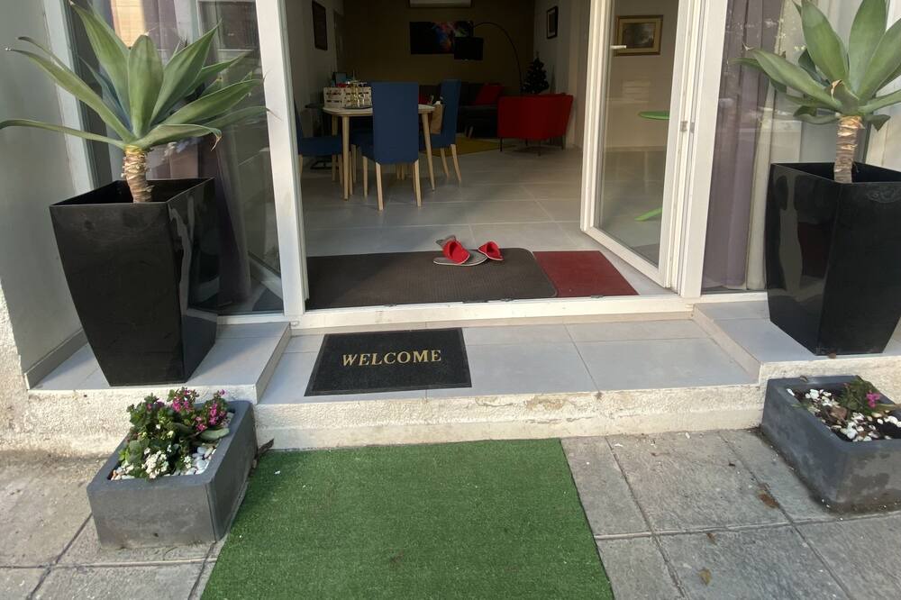Photo of Outdoor in Neapolis