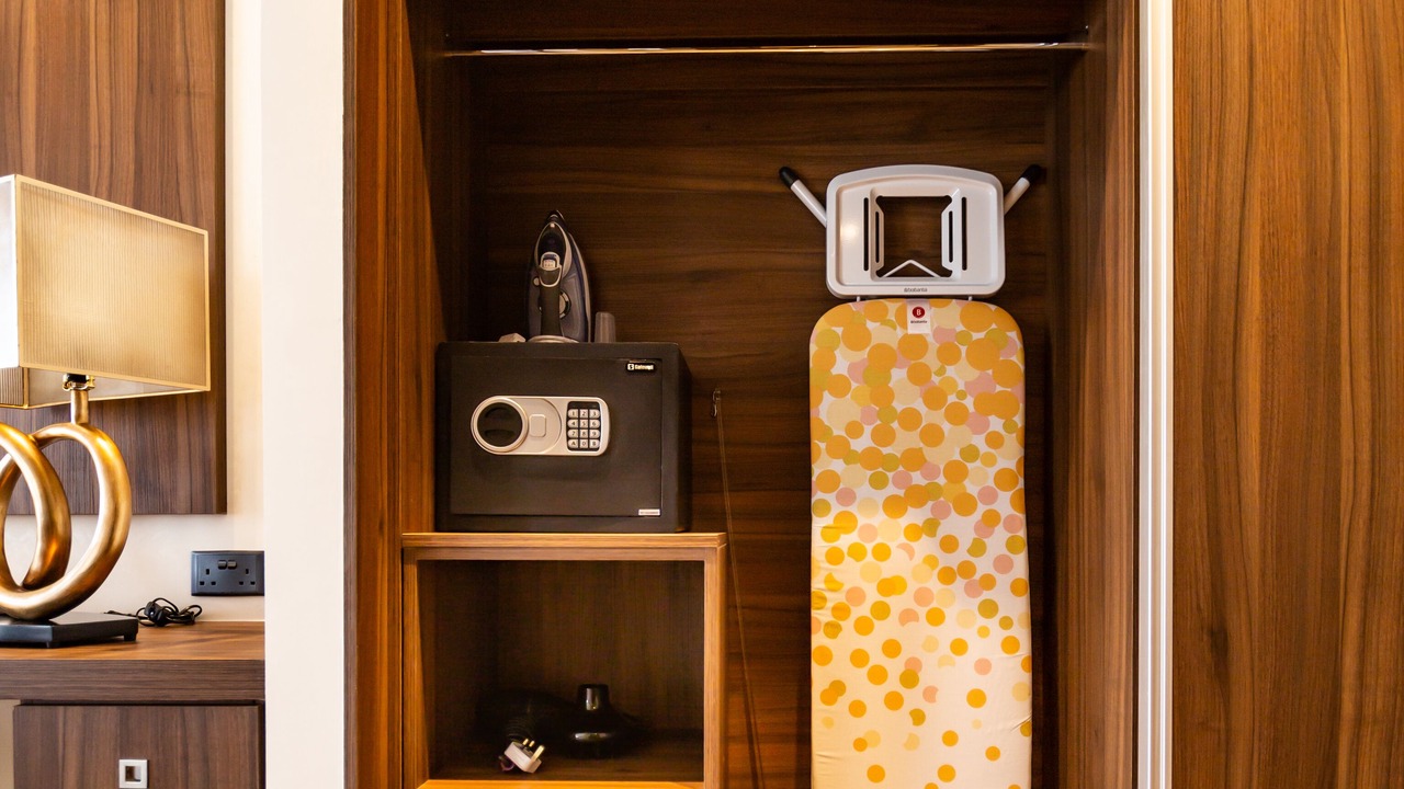 Photo of Bedroom in Larnaca City Centre