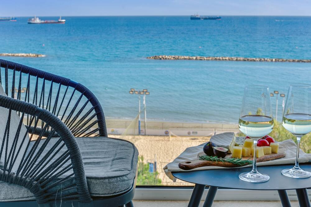 Photo of Outdoor in Neapolis