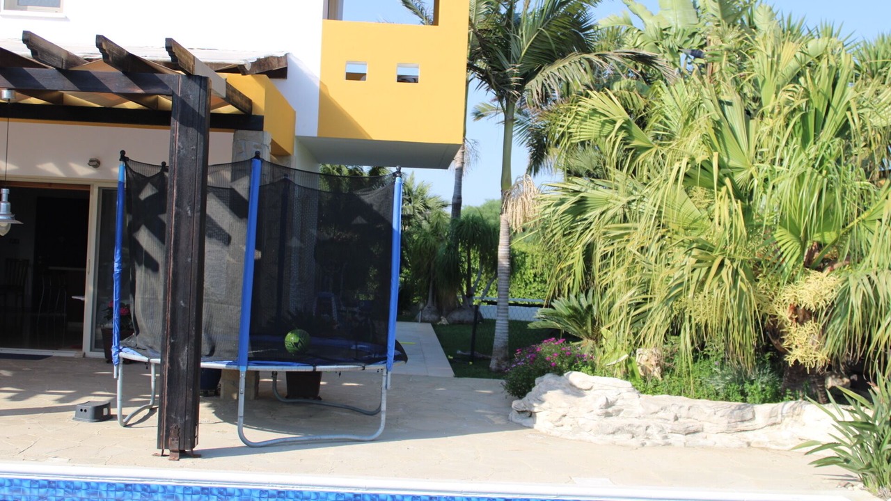 Photo of Outdoor in Pentakomo