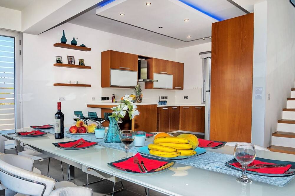 Photo of Kitchen in Pomos