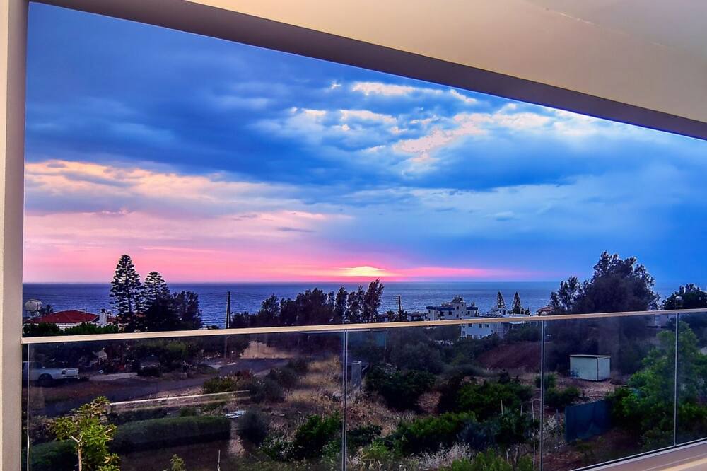 Photo of Patio Balcony in Pomos